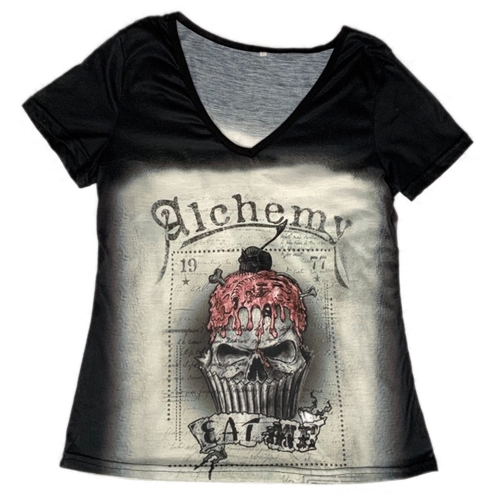 ALCHEMY EAT ME GRAPHIC TOP SKULL CUPCAKE BLACK